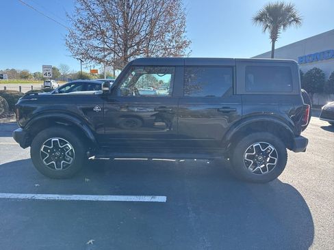 Used 2024 Ford Bronco Outer Banks image 6