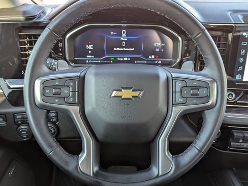 Used 2024 Chevrolet Silverado 1500 LTZ image 20