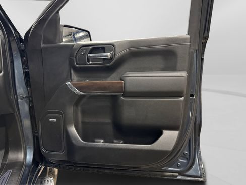 Used 2019 GMC Sierra 1500 SLT image 42