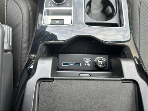 Used 2020 Land Rover Range Rover HSE image 50