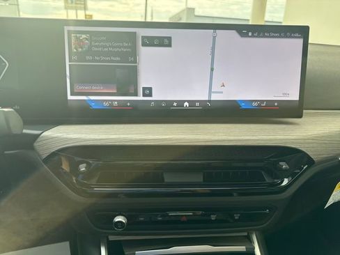 Certified 2025 BMW 430i xDrive Coupe w/ Convenience Package image 17