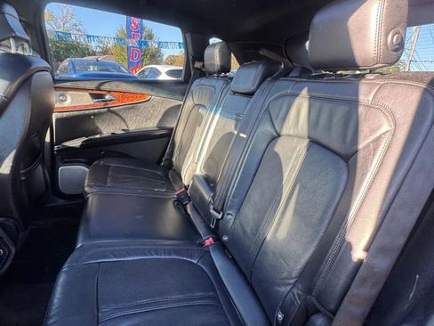 Used 2016 Lincoln MKX Reserve w/ Luxury Package image 12