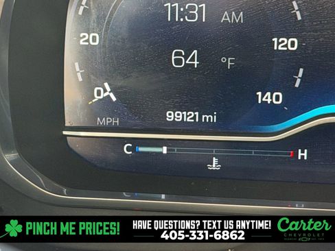 Used 2023 Chevrolet Suburban Premier image 29