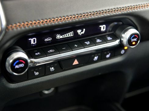 Certified 2025 MAZDA CX-50 AWD 2.5 S w/ Weather Package image 24