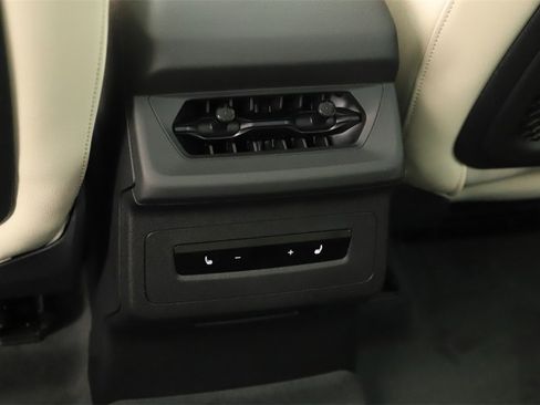 New 2025 Audi A6 e-tron Premium image 21