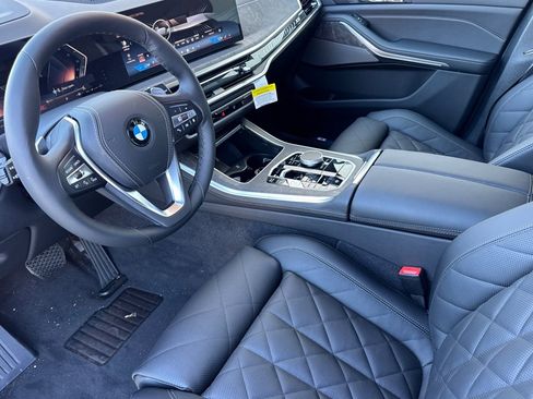 Used 2026 BMW X5 xDrive40i image 4