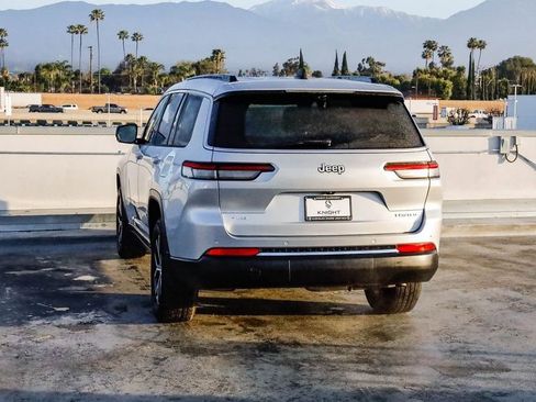 Certified 2024 Jeep Grand Cherokee L Limited w/ Luxury Tech Group II image 40