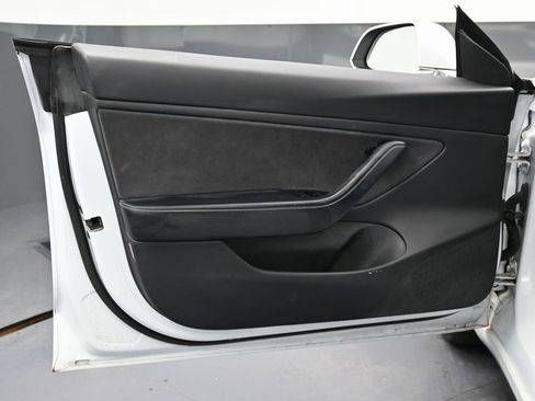 Used 2019 Tesla Model 3 Long Range image 42