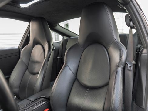 Used 2006 Porsche 911 Carrera S RWD image 10