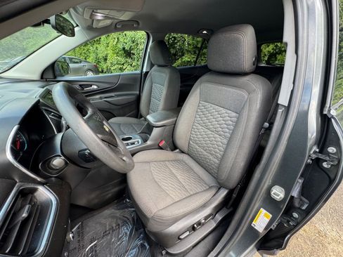 Used 2020 Chevrolet Equinox LT image 31