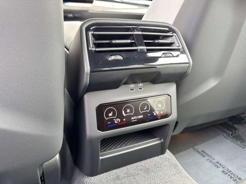 New 2026 BMW M5 Touring AWD/4WD image 20