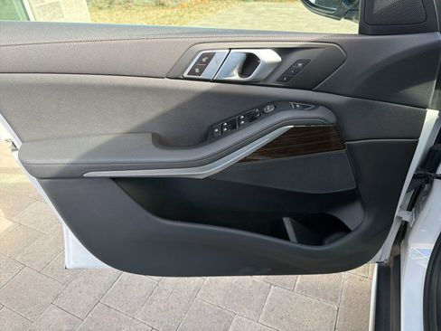 Used 2021 BMW X5 xDrive40i w/ Convenience Package image 86