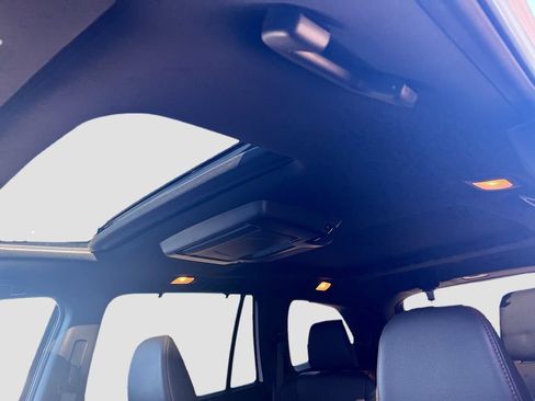 Used 2022 Honda Pilot Black Edition image 22