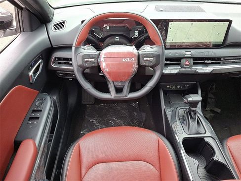 New 2025 Kia K4 GT-Line w/ GT-Line Premium Package image 9