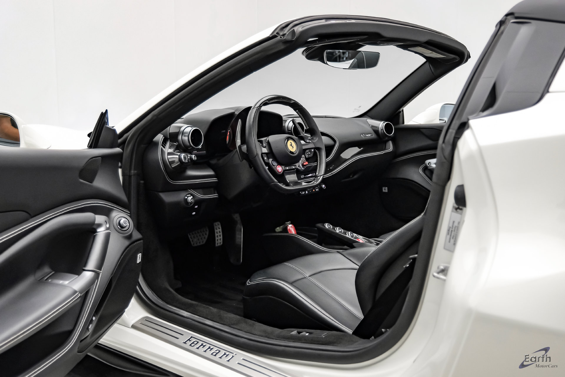 Used 2022 Ferrari F8 Tributo RWD image 45