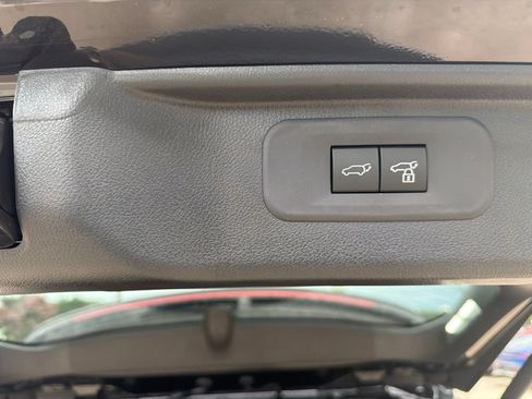 Used 2026 Toyota Grand Highlander AWD Hybrid image 32