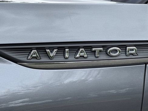 Used 2023 Lincoln Aviator Reserve w/ Equipment Group 201A RWD image 27