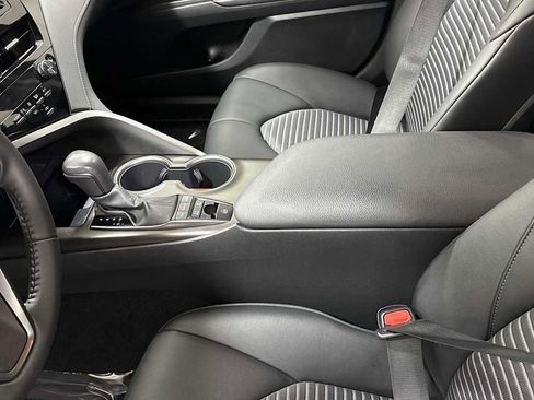 Certified 2023 Toyota Camry SE image 33