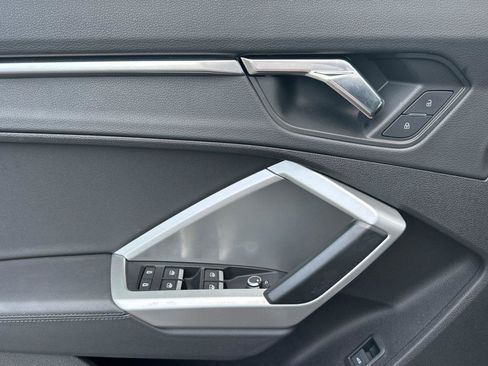 Used 2020 Audi Q3 2.0T Premium Plus w/ Premium Plus Package image 10