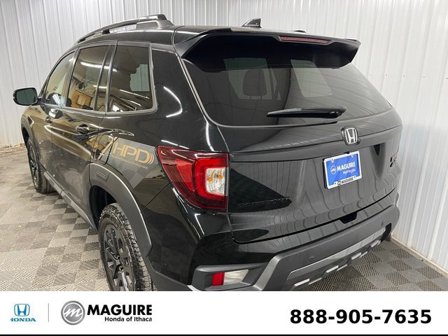 Used 2023 Honda Passport TrailSport image 9