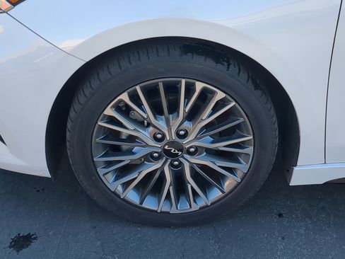 Used 2022 Kia Forte GT-Line image 13