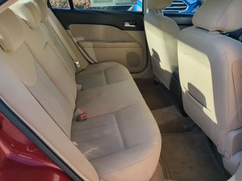 Used 2010 Mercury Milan image 21