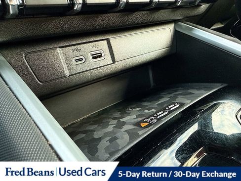 Used 2023 Chevrolet Colorado Z71 w/ Z71 Convenience Package 2 image 38