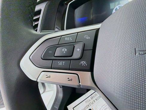 Used 2024 Volkswagen Jetta S image 11