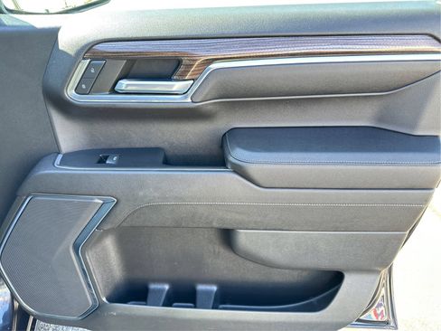 Used 2023 Chevrolet Silverado 1500 LT AWD/4WD image 21