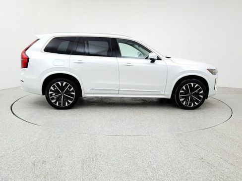 New 2025 Volvo XC90 B6 Plus w/ Protection Package Premier image 4