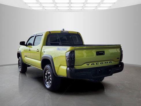 Used 2023 Toyota Tacoma TRD Off-Road image 7