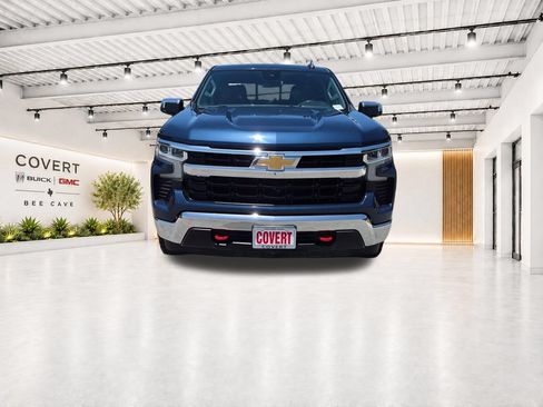 Used 2022 Chevrolet Silverado 1500 LT w/ Texas Edition Plus AWD/4WD image 3