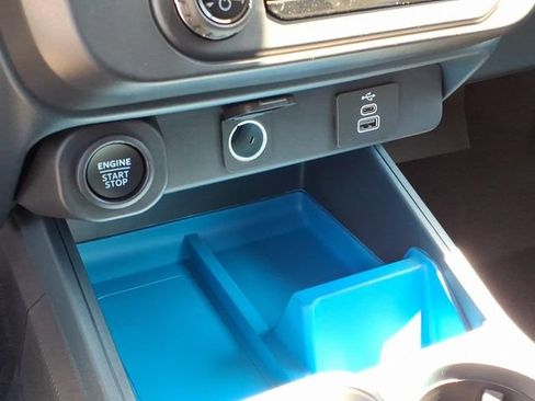 New 2026 Ford Maverick XLT w/ XLT Luxury Package FWD image 15