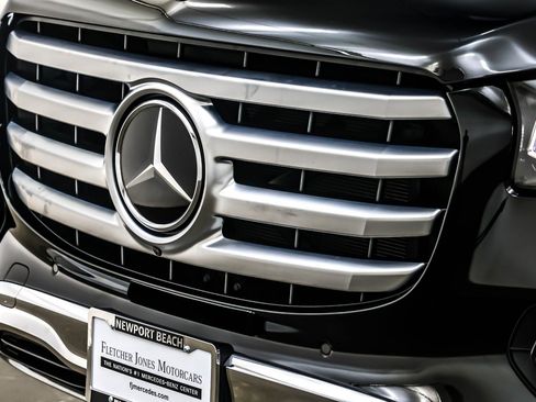 Certified 2024 Mercedes-Benz GLS 450 4MATIC image 13