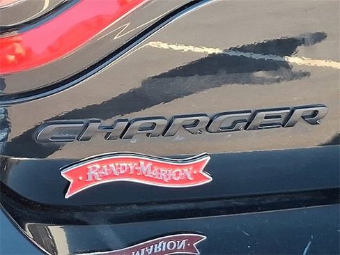 Used 2020 Dodge Charger SXT w/ Blacktop Package image 30