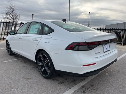 New 2026 Honda Accord SE image 4