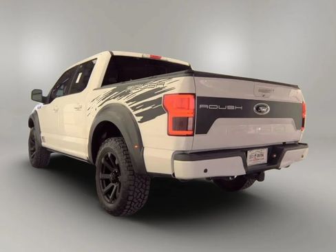 Used 2018 Ford F150 Lariat w/ Equipment Group 502A Luxury AWD/4WD image 3