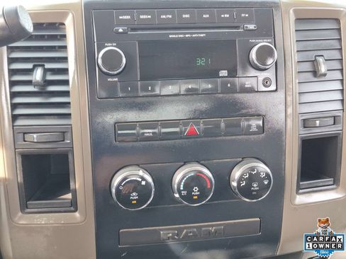 Used 2011 RAM 2500 ST w/ Protection Group AWD/4WD image 17
