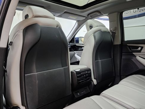 Certified 2024 Acura MDX w/Technology Package image 16