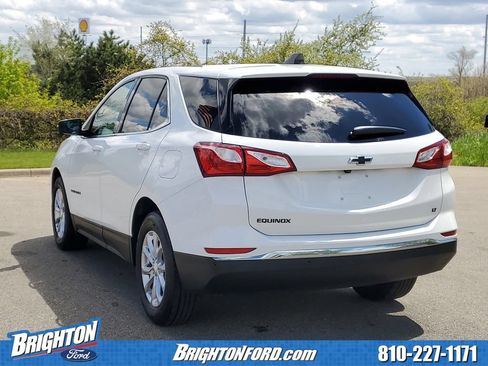 Used 2019 Chevrolet Equinox LT FWD image 3