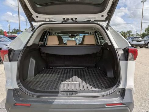 Used 2025 Toyota RAV4 XLE Premium w/ Weather Package FWD image 13