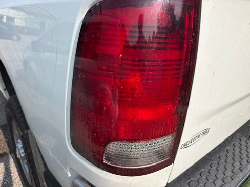 Used 2015 RAM 2500 Tradesman w/ Chrome Appearance Group AWD/4WD image 7
