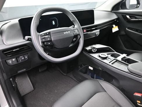 New 2026 Kia EV6 Light RWD image 12