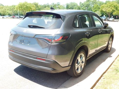 Used 2023 Honda HR-V LX image 4