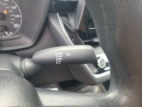 Used 2024 Toyota Corolla LE image 23