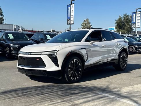 Used 2024 Chevrolet Blazer EV RS AWD/4WD image 6