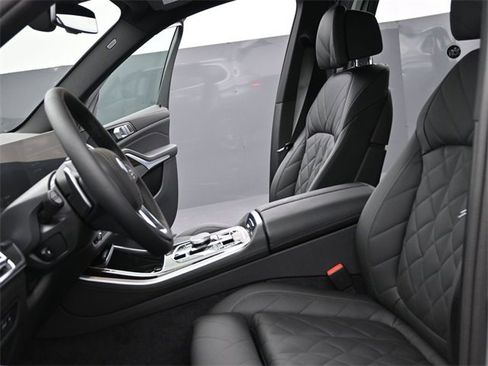 New 2026 BMW X5 xDrive50e w/ Climate Comfort Package image 13