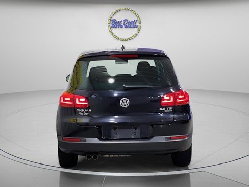 Used 2013 Volkswagen Tiguan S image 5