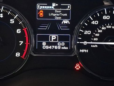 Used 2018 Subaru Forester 2.5i Touring w/ Popular Package #3B AWD/4WD image 23