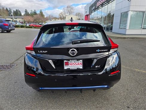 Used 2022 Nissan Leaf SV image 8